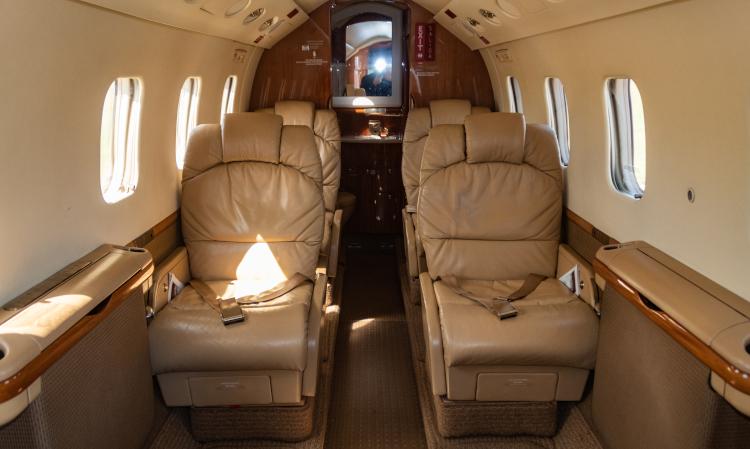 Gulfstream G100