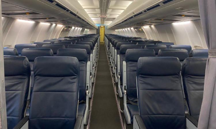 Boeing 737-300