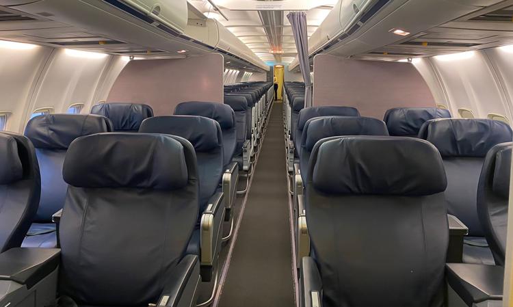 Boeing 737-300